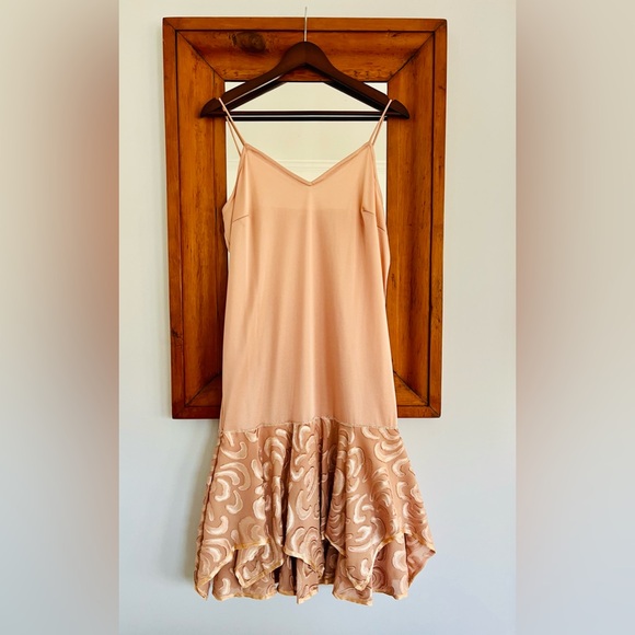 Vintage Dresses & Skirts - 1980s Vintage Animal Print Ruffle Slip Dress
